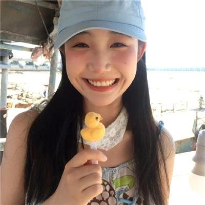 高山上的热气球